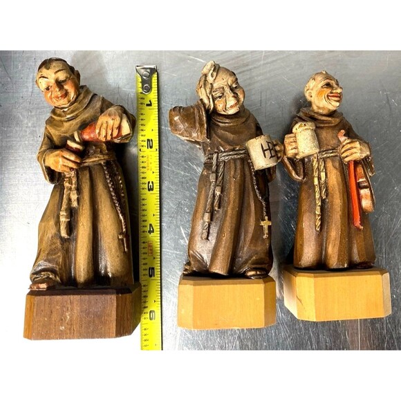 Vintage ANRI Signed Wooden Monks Friars: Rosary, Beer Mug & Violin –Italy HTF - Picture 9 of 10